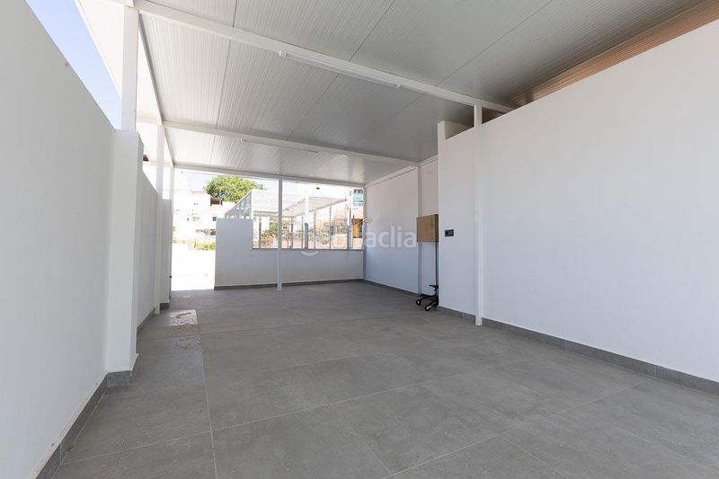 Foto fd58c1b8-8334-4aec-b60d-d642818f2558. Casa aparellada a San Alberto - La Alcubilla - Florisol Málaga