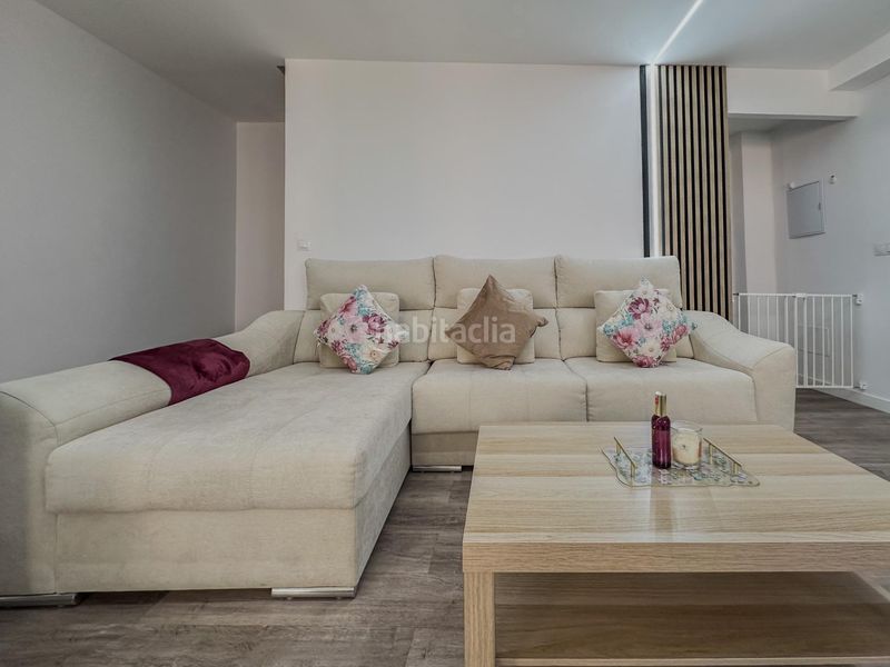 Foto 22e744d8-f820-42fa-8794-62d5bb2554a3. Casa a calle monda 10 a Barrio de Ciudad Jardín Málaga