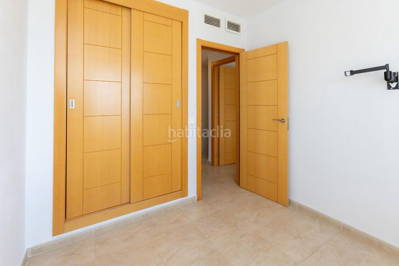 Foto a55a0b43-9eeb-4b78-a159-175b4d9a4397. Casa adossada a calle zagra 2 a Benajarafe