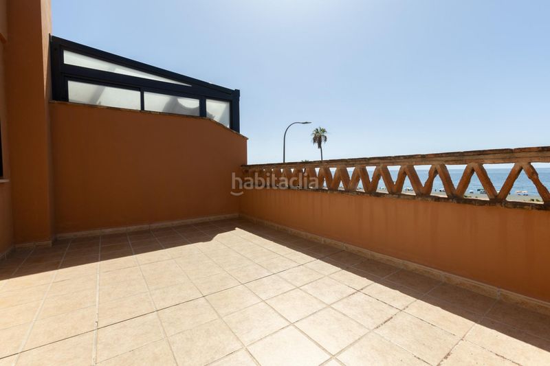 Foto ddceabd0-1347-40a8-8136-b1fdcedcffcc. Casa adossada a calle zagra 2 a Benajarafe