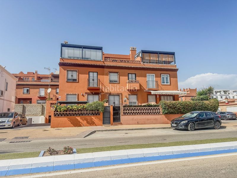 Foto de550e08-7c21-49d5-a730-e74fc1f5a672. Casa adossada a calle zagra 2 a Benajarafe