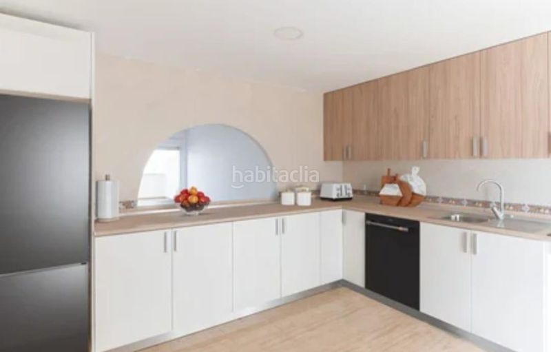 Foto 167109fb-3320-428c-8364-6ed662e7a1d3. Casa adossada a luis valiente 2 a Centro ciudad Fuengirola