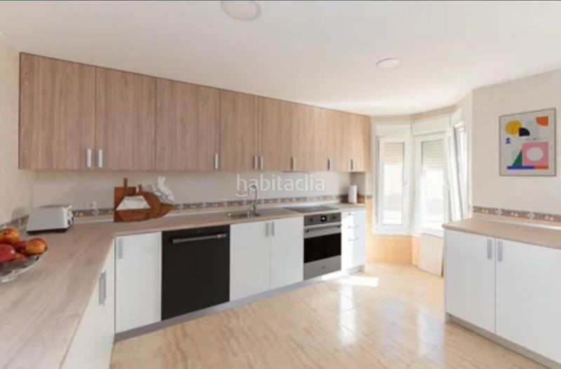 Foto 5d91af1d-913f-4272-a926-fc6956a68b31. Casa adossada a luis valiente 2 a Centro ciudad Fuengirola