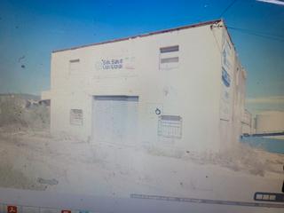 Nau industrial a Carretera canals 12. Se vende nave