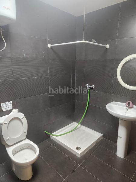 Foto fb84bafe-c55d-4462-9477-653bbb1db0d2. Location local commercial dans playa puerto de Sagunto Sagunt