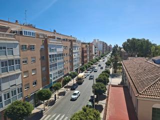 Lloguer Pis  Avinguda 9 d'octubre. Estupendo piso en alquiler puerto de sagunto
