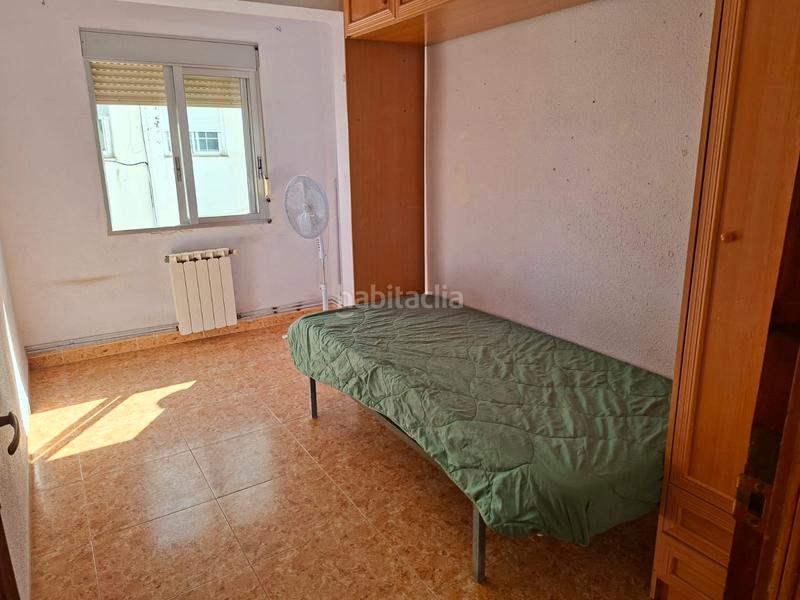 Foto 0bf990c0-3624-4911-98fb-dc003f049a87. Attique avec chauffage dans Avenida de Abril-9 de Octubre Sagunt