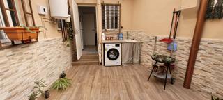 Miete Etagenwohnung in Avenida de Abril-9 de Octubre. Planta baja para alquilar larga estancia