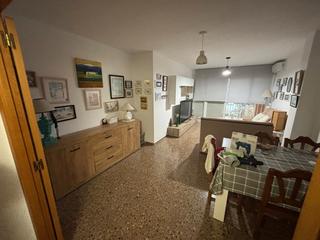 Rent Flat in San José-Los Metales. Piso y plaza de garaje para alquiler