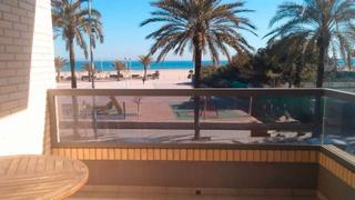 Location Appartement à Playa Puerto de Sagunto. Alquiler en primera linea de playa