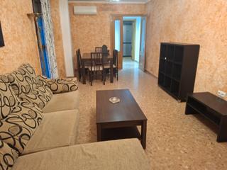 Piso en Avenida de Abril-9 de Octubre. Piso en venta en puerto de sagunto