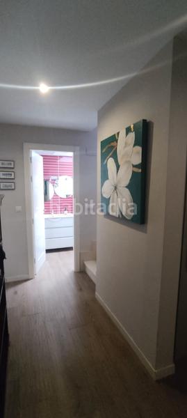 Foto cec77d5e-c3ba-4364-b008-8f9e197f6329. Casa a schiera con riscaldamento parcheggio in Avenida de Abril-9 de Octubre Sagunt