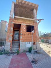 Xalet a Carrer riu ebre 16. Casa con proyecto en venta