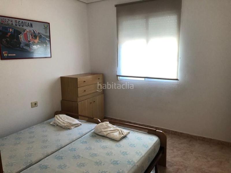 Foto 6140c6f6-db25-47c3-a15d-6e728967f025. Alquiler piso en levanto 85 en Chilches