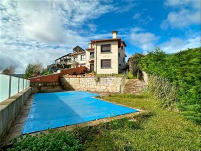 Foto af873b61-dcb4-4998-81f8-01b518518d49. Casa adosada en San Pedro da Ramallosa Nigrán