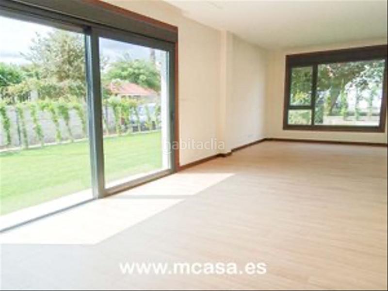 Foto 2457b5ca-0087-45f5-b209-5fe3bfbc7c8d. Chalet in rúa ponte romana 59 in Baiona