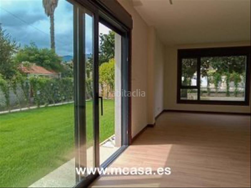 Foto 2124ee85-ab88-497c-a9ec-5a8c41cffdf9. Chalet in rúa ponte romana 59 in Baiona