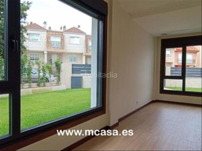 Foto f93636f3-ea53-45e0-a544-50047a2126e9. Chalet in rúa ponte romana 59 in Baiona