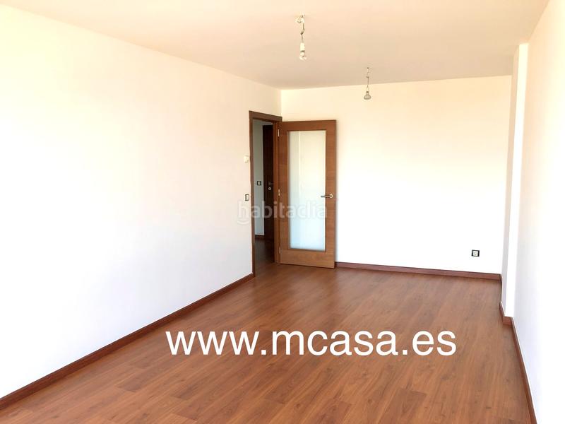 Foto 58ce4a62-dfdf-4f33-b390-4fdefc55f56d. Piso en rúa das teixugueiras 1 en Alcabre Vigo
