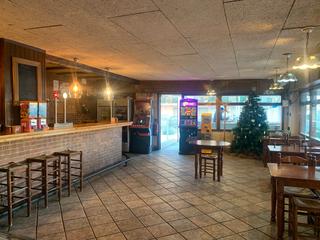 Transfer Business premise in Carrer d'enrico caruso 23. Traspaso bar/restaurante