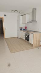 Appartement dans Carrer de pep ventura 2. Piso en el centro de la pineda