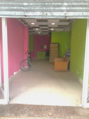 Local commercial dans Carrer d'alfredo kraus 26. Local en alfredo kraus