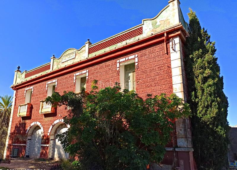 Foto 1dab2472-ca46-4ebc-8845-53752934e034. Bauernhof mit parking pool in Pedreguer