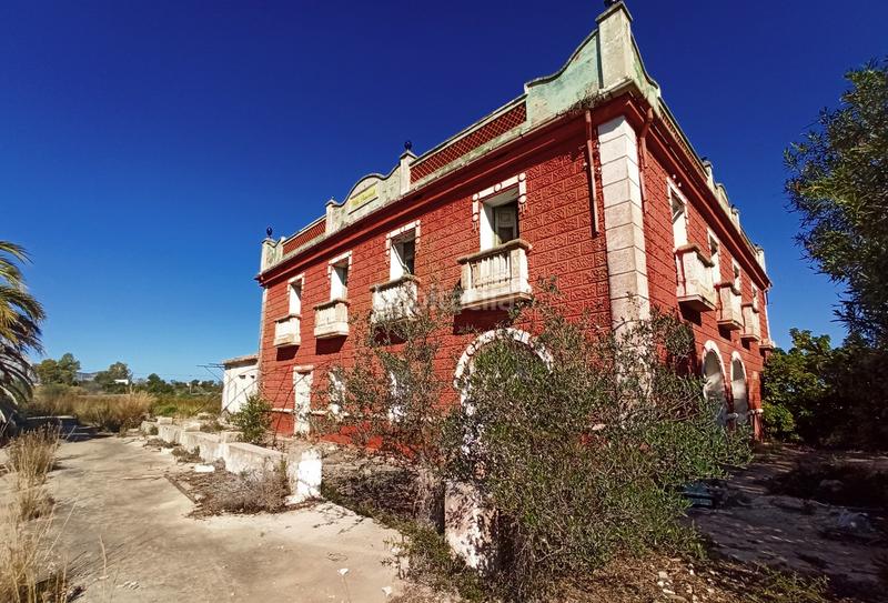 Foto 5587e90c-fccd-43d7-be7a-67293cb2676c. Bauernhof mit parking pool in Pedreguer