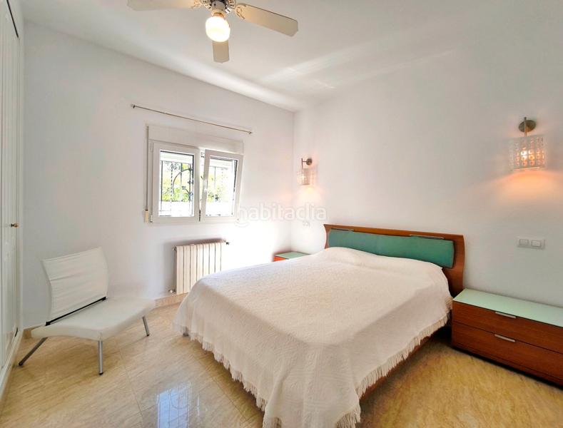 Foto c64d73f3-b903-46c8-9dea-f82c5571cf40. Chalet with heating parking pool in El Montgó Dénia