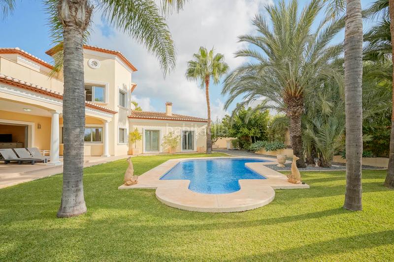 Foto 9c31941a-a5f1-4c61-9075-6cc9a7d0ae12. Chalet with heating parking pool in Cala Advocat-Baladrar Benissa