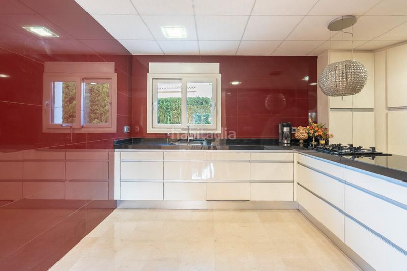 Foto e5c1baae-8c36-4f94-b6c4-4d2a7073aa4c. Chalet with heating parking pool in Cala Advocat-Baladrar Benissa