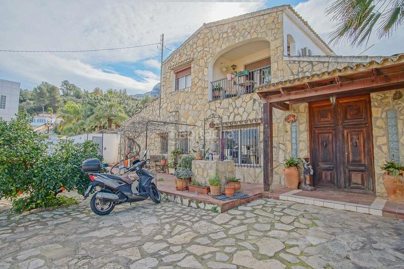 Foto 5882e363-c4cb-498a-9723-b3aa07f22c2b. Chalet con riscaldamento parcheggio piscina in La Pedrera-Vessanes Dénia