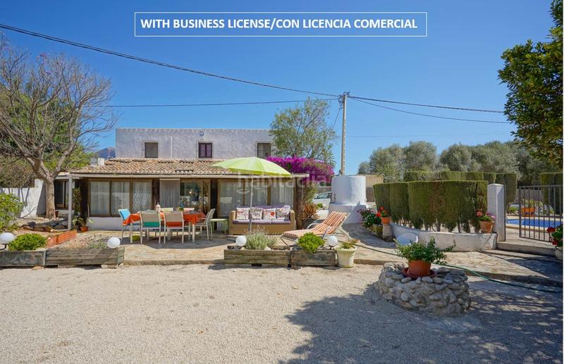 Foto 4d1f1e42-9705-4e6b-99f0-c94a4c921257. Chalet en Partida Comunes-Adsubia Xàbia