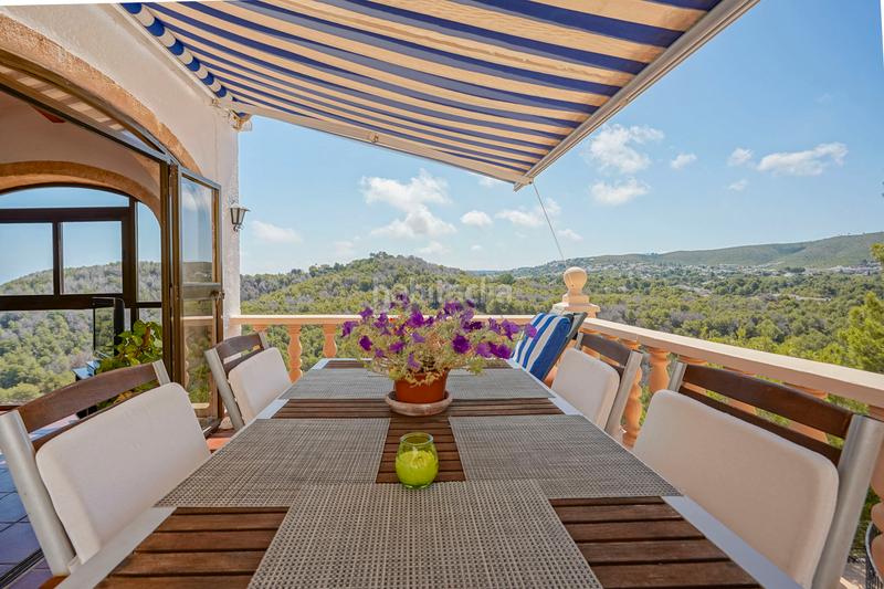 Foto 08329903-e273-4b80-8f2a-3225f92a2198. Xalet amb calefacció aparcament piscina a Partida Comunes-Adsubia Xàbia