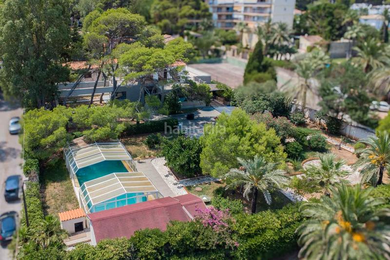 Foto 93813d78-f6a3-4da4-b53c-2cbd91bf0b01. Chalet mit parking pool in Las Rotas / Les Rotes Dénia