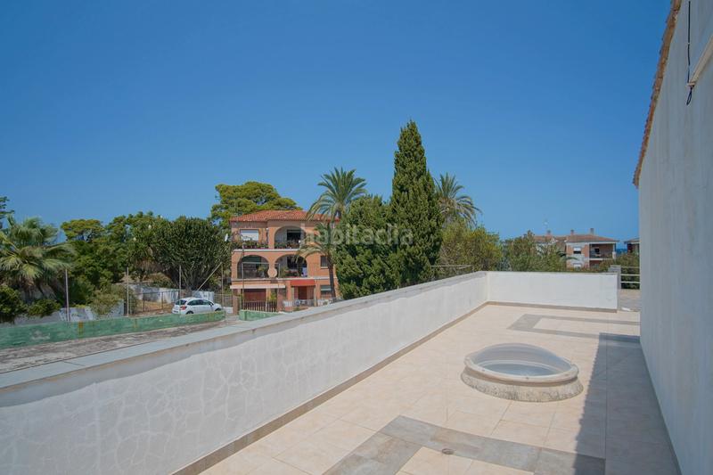 Foto e99055c0-765d-438d-955f-389035dc66e8. Chalet mit parking pool in Las Rotas / Les Rotes Dénia