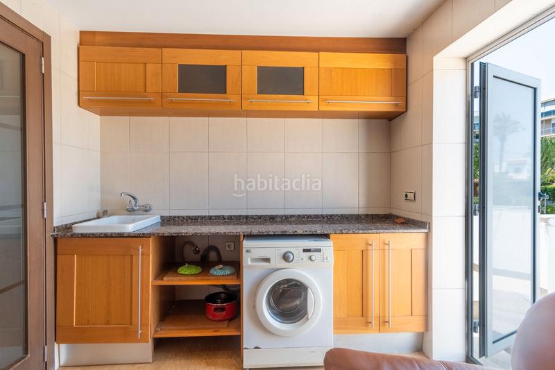 Foto 6015c364-9cff-498f-a871-14c1710d7cbc. Chalet avec parking piscine dans Las Rotas / Les Rotes Dénia