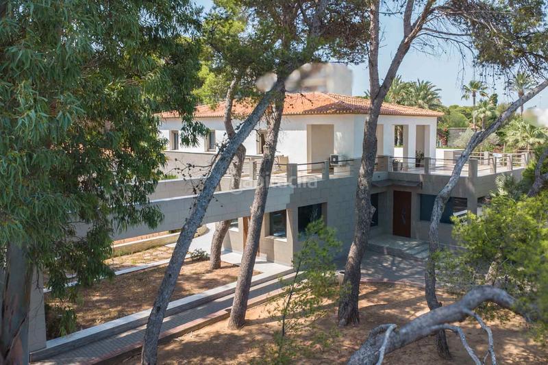 Foto 7c7dfd55-a4f0-4bd5-b875-75e722f6f51a. Chalet avec parking piscine dans Las Rotas / Les Rotes Dénia