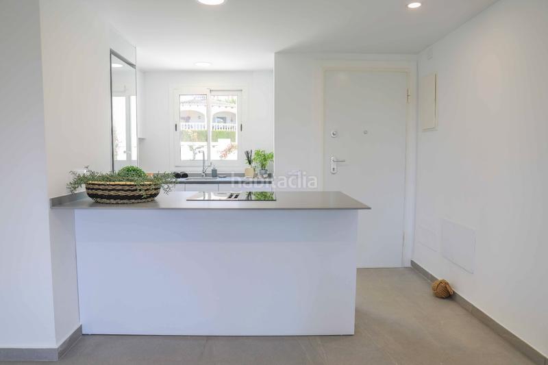 Foto f76aff1f-cdda-477d-a1fe-ace7e90f4764. Piccolo appartamento con riscaldamento parcheggio piscina in Dénia