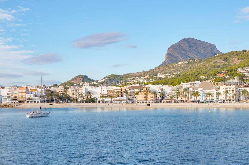 Foto ef0bfd67-2a71-49c1-b1dc-fc7e389875d7. Chalet mit parking pool in Partida Comunes-Adsubia Xàbia