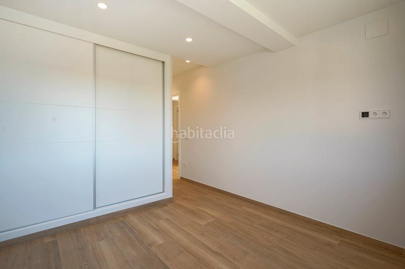 Foto 3198ff8d-d642-4e56-b244-e3939d5a8ea4. Chalet mit heizung parking pool in La Fustera Benissa