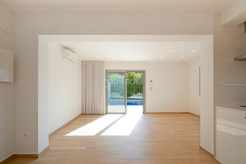 Foto cc16c162-35f7-460b-a69e-fb84a034d481. Chalet mit heizung parking pool in La Fustera Benissa