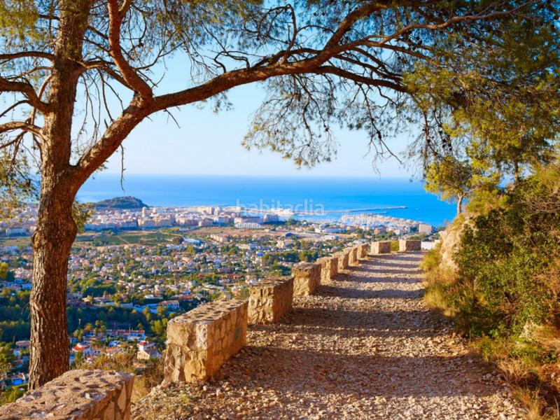 Foto e6103e7f-fe2a-4561-97eb-efa4994067eb. Wohngrundstück in El Montgó Dénia