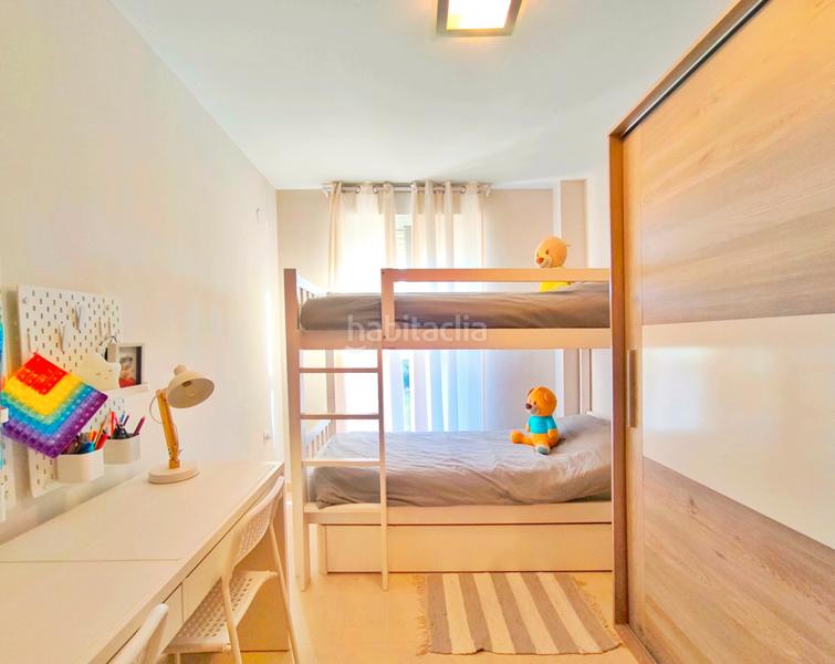 Foto 6040ab72-d01d-4b4d-9188-6647e8464f1e. Casa adosada en Miramar