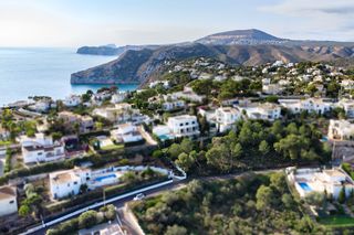 Wohngrundstück in La Granadella - Costa Nova