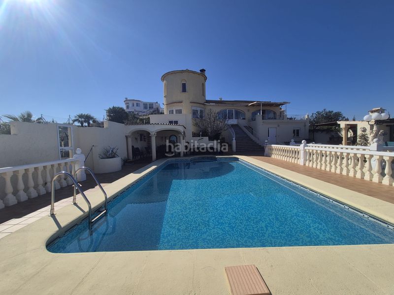 Foto 07c55740-b78d-4e31-8751-59bc438bd82e. Chalet en Pedreguer