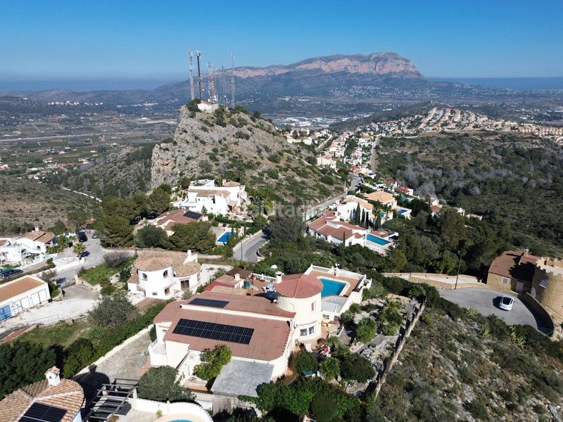 Foto cf3fd433-9fa0-4c42-8ce4-89e08323210b. Chalet en Pedreguer