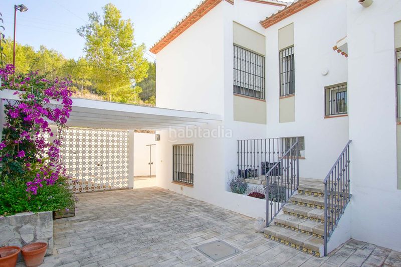 Foto d6aeaaf9-f302-406b-ae4a-c710402b49a1. Xalet amb calefacció piscina a Las Rotas / Les Rotes Dénia