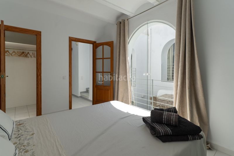 Foto 66d1ed0a-e50c-4670-8a8e-62895792b1f2. Chalet en Oliva pueblo Oliva