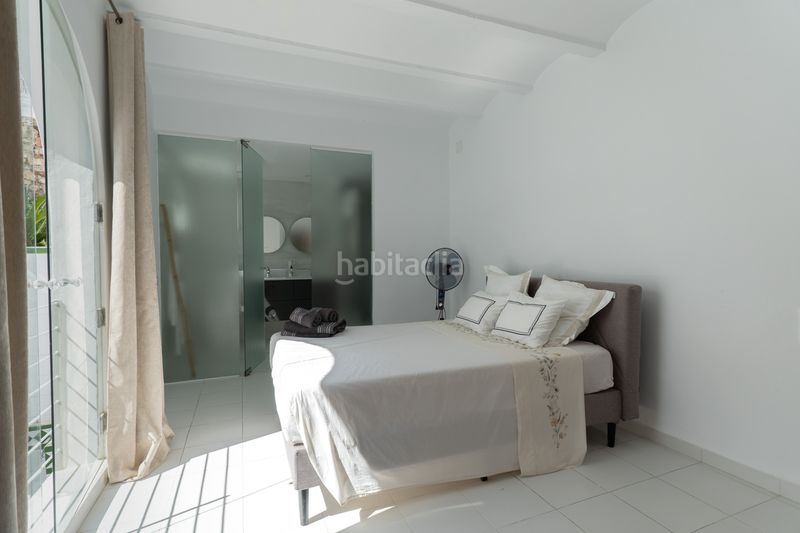 Foto a852f318-1d1e-4636-88a8-51638c257bdd. Chalet en Oliva pueblo Oliva